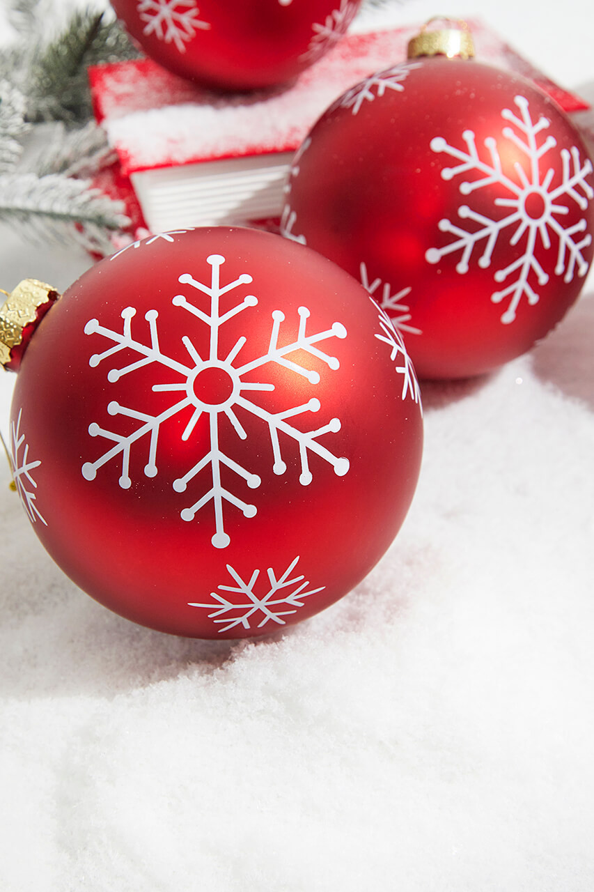 Christmas balls printed by Christmas Ball Printer